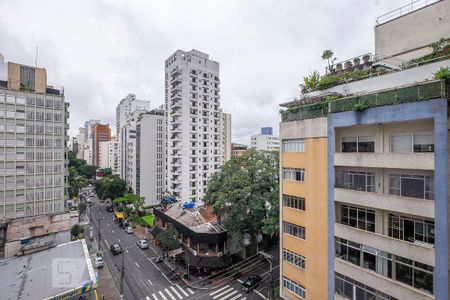 Sala - Varanda Vista de apartamento para alugar com 1 quarto, 48m² em Consolação, São Paulo