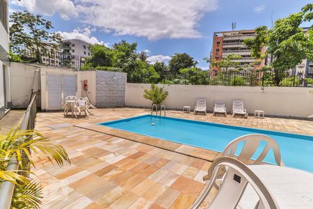 Apartamento à venda com 55m², 2 quartos e 1 vagaÁrea comum - Piscina