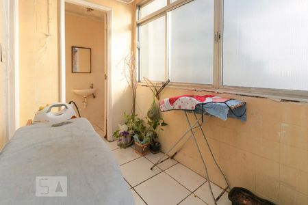Apartamento para alugar com 100m², 2 quartos e 1 vagaÁrea de serviço