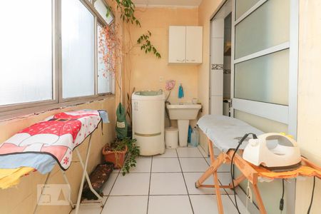 Apartamento para alugar com 100m², 2 quartos e 1 vagaÁrea de serviço