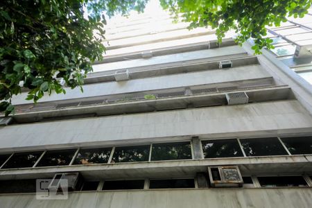 Apartamento à venda com 300m², 4 quartos e 3 vagasFachada 