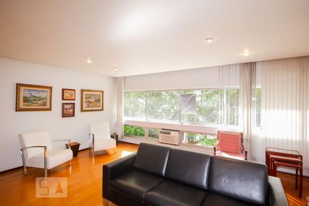 Apartamento à venda com 300m², 4 quartos e 3 vagasSala