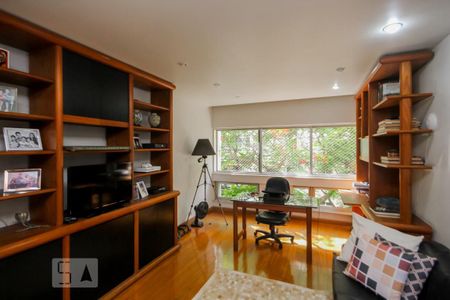 Apartamento à venda com 300m², 4 quartos e 3 vagasQuarto 1