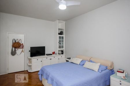 Apartamento à venda com 300m², 4 quartos e 3 vagasQuarto 3 - Suite