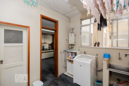 Apartamento à venda com 300m², 4 quartos e 3 vagasÁrea de Serviço