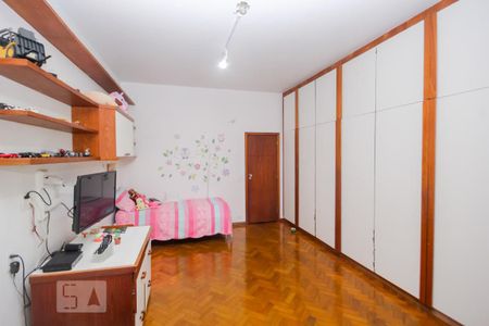 Apartamento à venda com 300m², 4 quartos e 3 vagasQuarto 2