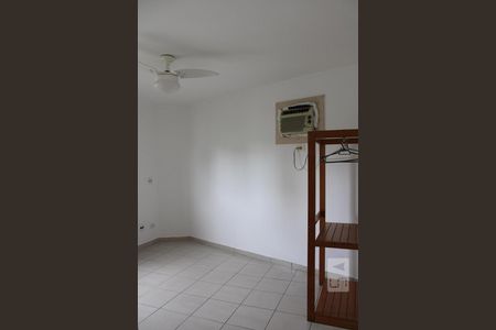 Quarto de apartamento para alugar com 1 quarto, 57m² em Loteamento João Batista Julião, Guarujá