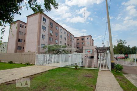 Apartamento para alugar com 40m², 2 quartos e 1 vaga Apartamento para alugar com 40m², 2 quartos e 1 vagaFachada