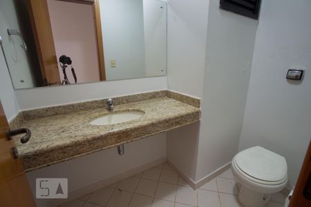 Lavabo de apartamento para alugar com 4 quartos, 147m² em Jardim São Luiz, Ribeirão Preto
