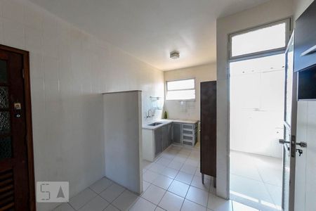 Apartamento para alugar com 121m², 2 quartos e 1 vagaCozinha