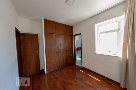 Apartamento para alugar com 121m², 2 quartos e 1 vagaQuarto Suíte