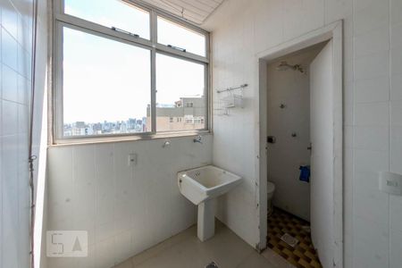 Apartamento para alugar com 121m², 2 quartos e 1 vagaÁrea de Serviço