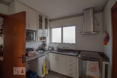 Apartamento à venda com 190m², 4 quartos e 2 vagasCozinha
