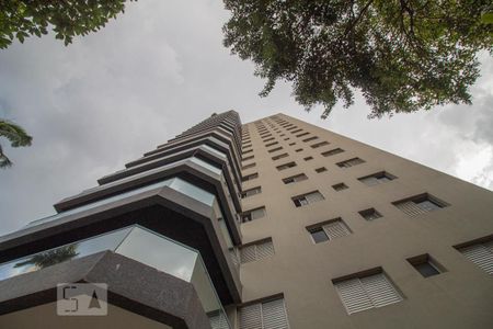 Apartamento à venda com 190m², 4 quartos e 2 vagasFachada