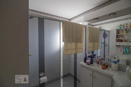 Apartamento à venda com 190m², 4 quartos e 2 vagasQuarto