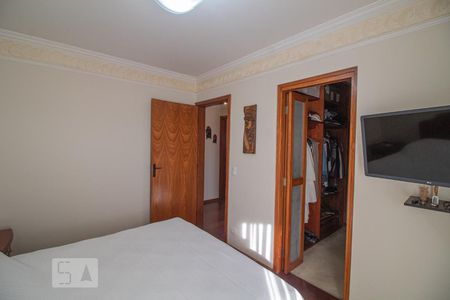 Apartamento à venda com 190m², 4 quartos e 2 vagasQuarto