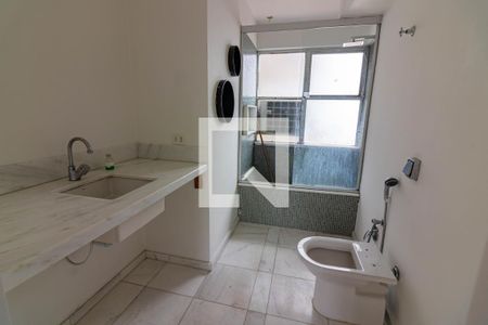 Banheiro 1 de apartamento para alugar com 1 quarto, 89m² em Granja Julieta, São Paulo