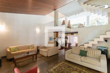 Sala de casa à venda com 3 quartos, 270m² em Vila Isabel, Rio de Janeiro