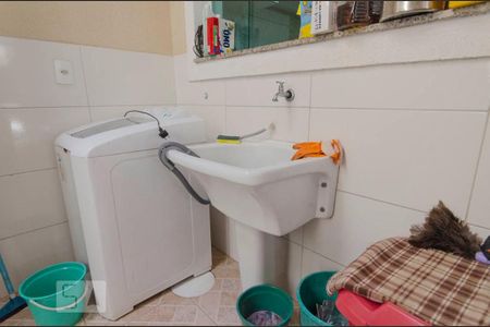 Casa de condomínio à venda com 112m², 3 quartos e 2 vagas Casa de condomínio à venda com 112m², 3 quartos e 2 vagasÁrea de Serviço