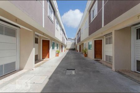 Casa de condomínio à venda com 112m², 3 quartos e 2 vagas Casa de condomínio à venda com 112m², 3 quartos e 2 vagasÁrea Comum - Entrada