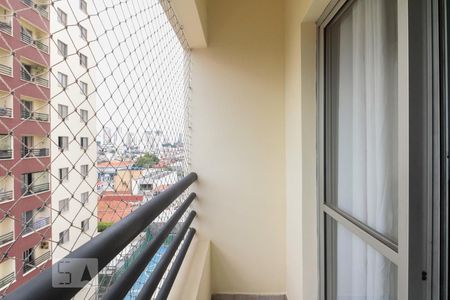 Varanda  de apartamento à venda com 2 quartos, 56m² em Vila Carrão, São Paulo