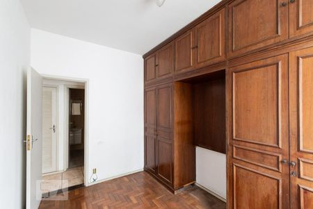 Apartamento à venda com 93m², 4 quartos e 1 vagaQuarto 2