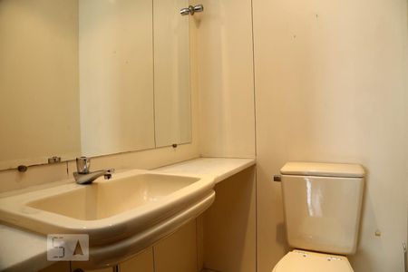 Apartamento para alugar com 160m², 3 quartos e 3 vagasLavabo