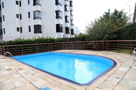 Apartamento para alugar com 160m², 3 quartos e 3 vagasÁrea Comum - Piscina