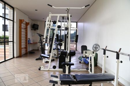 Apartamento para alugar com 160m², 3 quartos e 3 vagasÁrea Comum - Academia