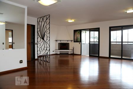 Sala de apartamento para alugar com 3 quartos, 160m² em Lar São Paulo, São Paulo