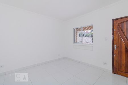 Casa para alugar com 112m², 2 quartos e 1 vagaSala