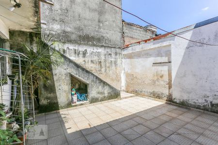 Casa à venda com 220m², 6 quartos e 2 vagas Casa à venda com 220m², 6 quartos e 2 vagasQuintal