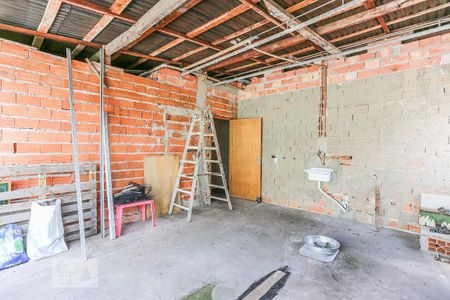 Casa à venda com 220m², 6 quartos e 2 vagas Casa à venda com 220m², 6 quartos e 2 vagasPiso Superior