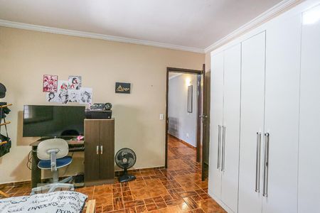 Quarto 1 de casa à venda com 6 quartos, 220m² em Ferreira, São Paulo