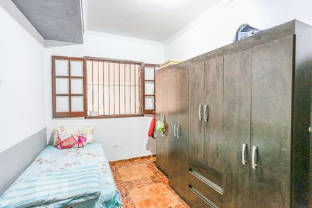 Casa à venda com 220m², 6 quartos e 2 vagas Casa à venda com 220m², 6 quartos e 2 vagasQuarto 2
