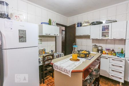 Casa à venda com 220m², 6 quartos e 2 vagas Casa à venda com 220m², 6 quartos e 2 vagas Cozinha