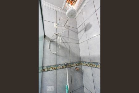 Casa à venda com 220m², 6 quartos e 2 vagas Casa à venda com 220m², 6 quartos e 2 vagasBanheiro