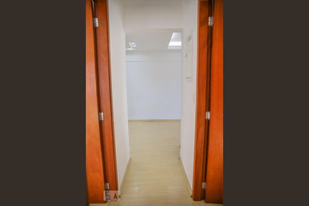 Corredor de apartamento à venda com 2 quartos, 69m² em Olímpico, São Caetano do Sul