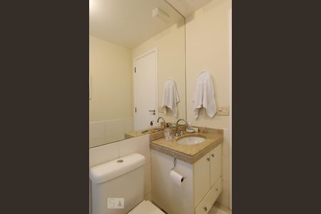 Apartamento à venda com 90m², 2 quartos e 2 vagas Apartamento à venda com 90m², 2 quartos e 2 vagasBanheiro suíte