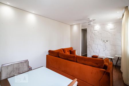 Sala de apartamento para alugar com 2 quartos, 65m² em Parque das Nações, Santo André