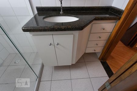 Banheiro  de apartamento para alugar com 2 quartos, 68m² em Centro, Diadema