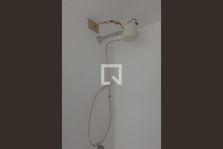 Apartamento à venda com 102m², 2 quartos e 2 vagas Apartamento à venda com 102m², 2 quartos e 2 vagasBanheiro de Serviço