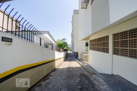 Apartamento para alugar com 62m², 2 quartos e 1 vaga Apartamento para alugar com 62m², 2 quartos e 1 vagaGaragem