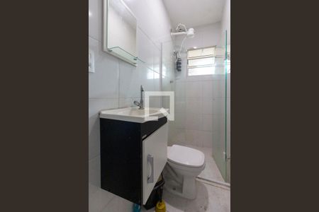 Banheiro de apartamento para alugar com 1 quarto, 42m² em Vila Cosmopolita, São Paulo