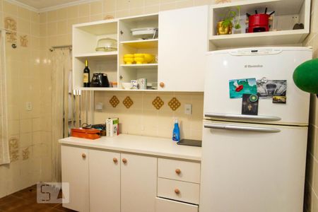 Casa para alugar com 120m², 3 quartos e 2 vagas Casa para alugar com 120m², 3 quartos e 2 vagasCozinha (parte de baixo)
