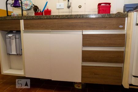 Casa para alugar com 120m², 3 quartos e 2 vagas Casa para alugar com 120m², 3 quartos e 2 vagasCozinha (parte de baixo)