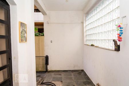Casa para alugar com 120m², 3 quartos e 2 vagas Casa para alugar com 120m², 3 quartos e 2 vagasÁrea de Serviço (parte de baixo)