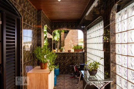 Casa para alugar com 120m², 3 quartos e 2 vagas Casa para alugar com 120m², 3 quartos e 2 vagasÁrea de Serviço