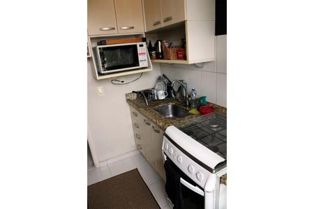 Apartamento à venda com 58m², 2 quartos e 1 vaga Apartamento à venda com 58m², 2 quartos e 1 vagaCozinha