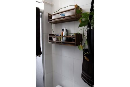 Apartamento à venda com 58m², 2 quartos e 1 vaga Apartamento à venda com 58m², 2 quartos e 1 vagaBanheiro